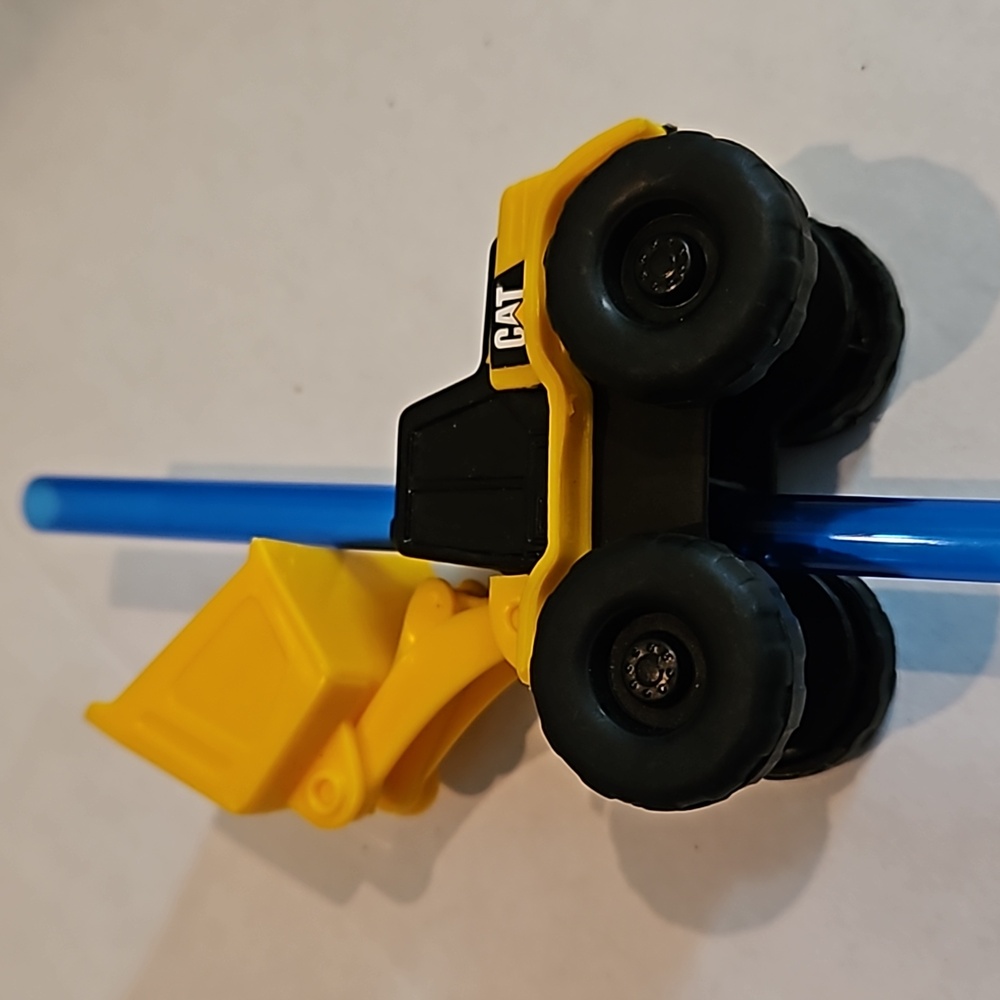 Caterpillar Pay Loader straw buddy